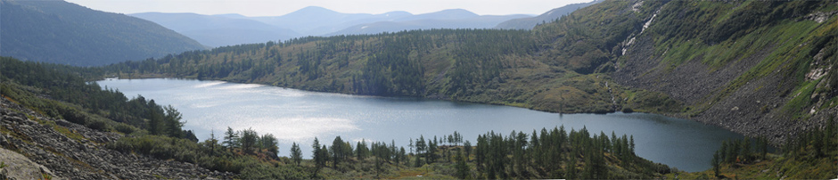 панорама озере Харатас взгляд на южный берег